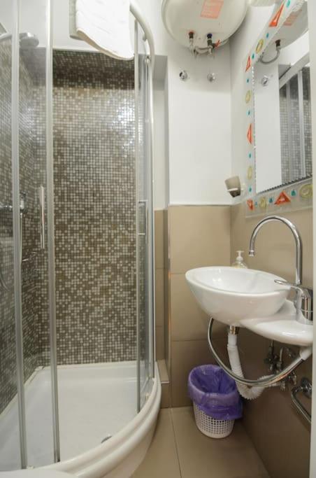 Апартаменты Keys Of Italy - Sgiuseppe 18 - Monolocale Intimo E Conveniente A Santa Croce Флоренция Экстерьер фото